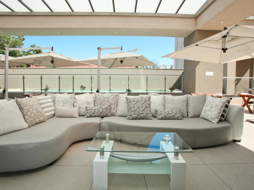 Luxurious Sandton Skye Apartment 外观 照片