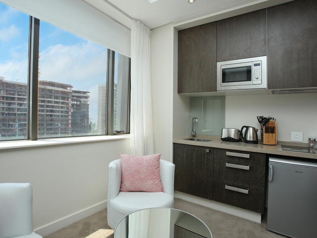 Luxurious Sandton Skye Apartment 外观 照片